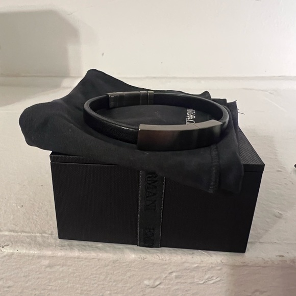 Emporio Armani Black Leather strap Bracelet - Picture 8 of 10